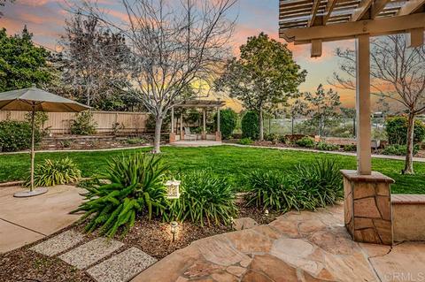 8096 Paseo Arrayan, Carlsbad, CA 92009 photo 4