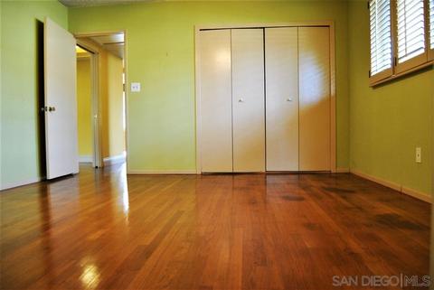 5655 Severin Dr, La Mesa, CA 91942 photo 7