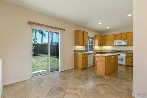 484 Big Sky Dr, Oceanside, CA 92058 photo 8