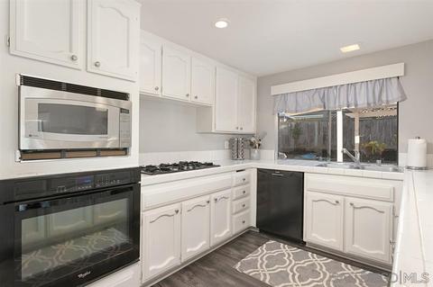 1539 Mission Meadows Dr, Oceanside, CA 92057 photo 13