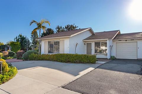 1367 Temple Heights Dr, Oceanside, CA 92056 photo 2