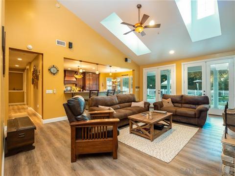 252 Sunnybrook Ln, El Cajon, CA 92021 photo 4