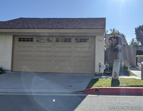 3671 Harvard Dr, Oceanside, CA 92056 photo 1