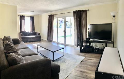 707 N Rustic Rd, Escondido, CA 92025 photo 1
