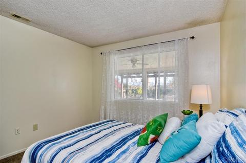 1472 Peacock Blvd, Oceanside, CA 92056 photo 15