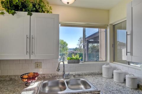 1472 Peacock Blvd, Oceanside, CA 92056 photo 9