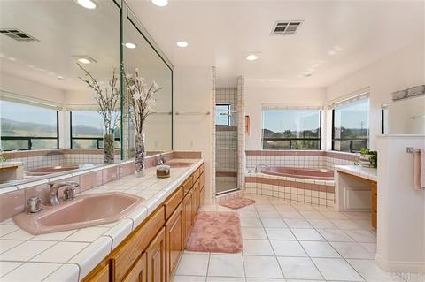 3470 Fairview Ln, Vista, CA 92084 photo 16