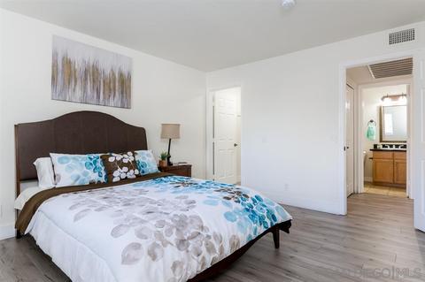 5004 Los Morros Way #5, Oceanside, CA 92057 photo 13
