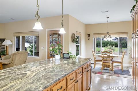 910 16th St, Ramona, CA 92065 photo 6