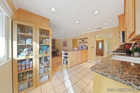 1476 Maye Pl, Escondido, CA 92027 photo 11