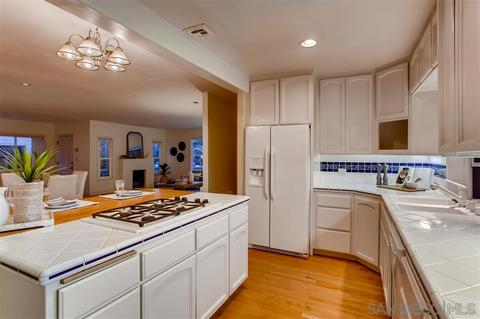 7375-77 Eads Ave, La Jolla, CA 92037 photo 8