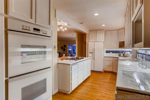 7375-77 Eads Ave, La Jolla, CA 92037 photo 9