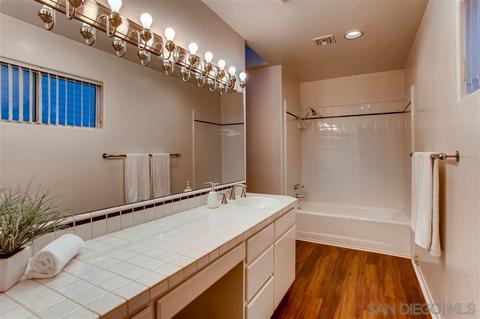 7375-77 Eads Ave, La Jolla, CA 92037 photo 21