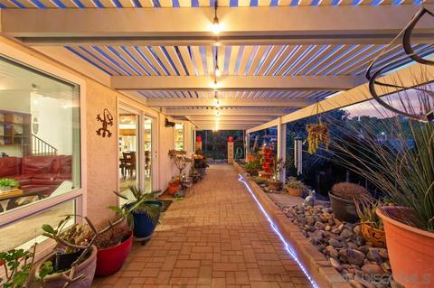 1165 Range View Rd, Vista, CA 92084 photo 4