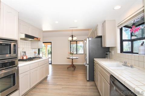 16233 Daza Dr, Ramona, CA 92065 photo 13
