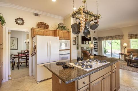 1803 Palomares Rd, Fallbrook, CA 92028 photo 9