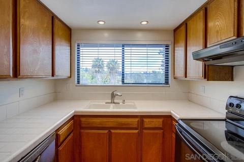 7740 Saranac Pl #28, La Mesa, CA 91942 photo 9