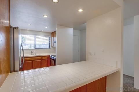 7740 Saranac Pl #28, La Mesa, CA 91942 photo 5