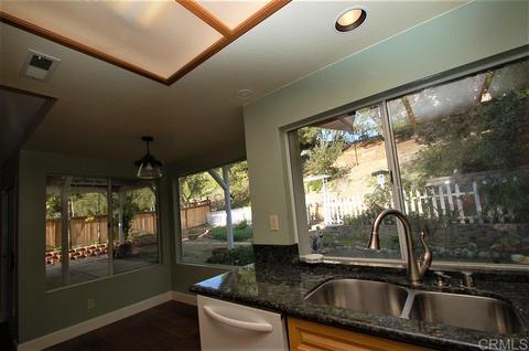3356 Golfers Dr, Oceanside, CA 92056 photo 3