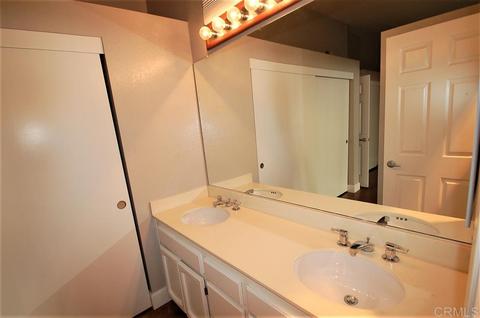 3356 Golfers Dr, Oceanside, CA 92056 photo 15