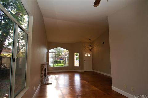 3356 Golfers Dr, Oceanside, CA 92056 photo 7