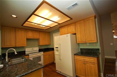 3356 Golfers Dr, Oceanside, CA 92056 photo 9