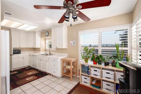 1458 Temple Heights Dr, Oceanside, CA 92056 photo 5