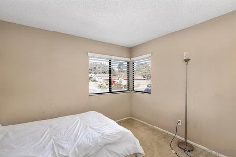 1458 Temple Heights Dr, Oceanside, CA 92056 photo 21