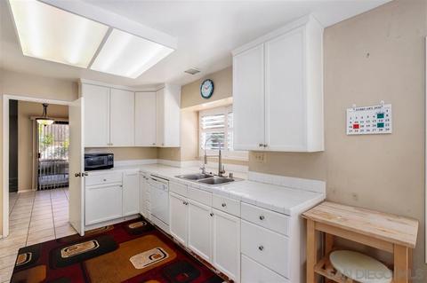 1458 Temple Heights Dr, Oceanside, CA 92056 photo 6