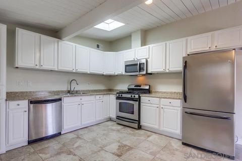 641 San Juhn St, Spring Valley, CA 91977 photo 2