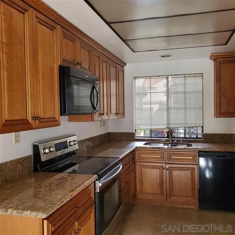 1505 Apache Dr #C, Chula Vista, CA 91910 photo 2