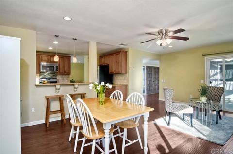 555 Howe Pl, Escondido, CA 92025 photo 12