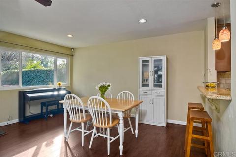 555 Howe Pl, Escondido, CA 92025 photo 11