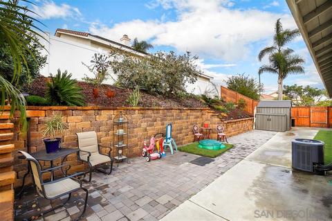 985 Bel Air Dr E, Vista, CA 92084 photo 20