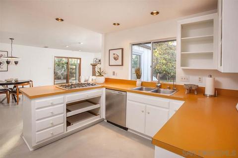 521 S Nardo, Solana Beach, CA 92075 photo 12