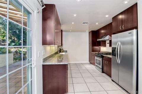 7893 Grape St, La Mesa, CA 91941 photo 8