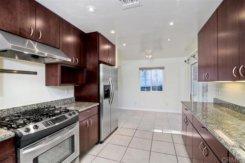 7893 Grape St, La Mesa, CA 91941 photo 9