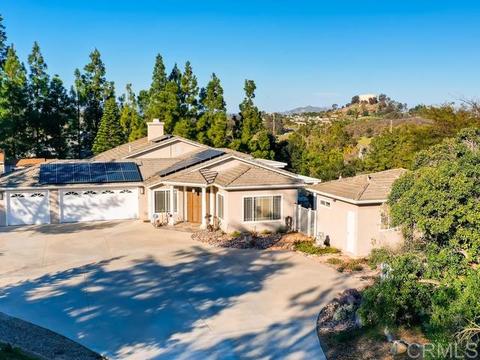 444 Futurity, Fallbrook, CA 92028 photo 1