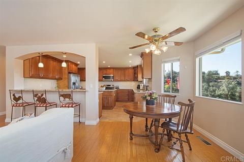866 Brook Canyon Rd, Escondido, CA 92025 photo 16