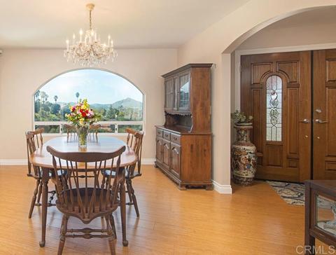866 Brook Canyon Rd, Escondido, CA 92025 photo 11