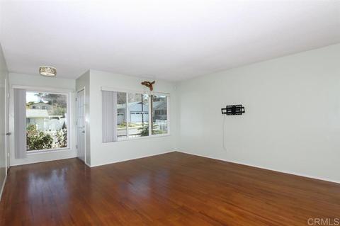233 S Fig St, Escondido, CA 92025 photo 5