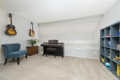 1735 Mount Way, Vista, CA 92081 photo 8