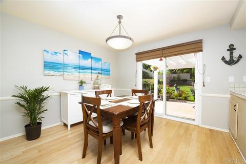 1735 Mount Way, Vista, CA 92081 photo 5