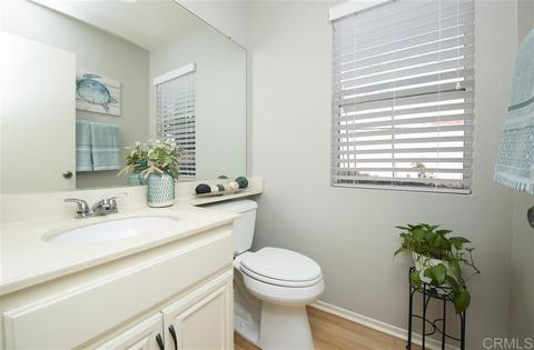 1735 Mount Way, Vista, CA 92081 photo 7