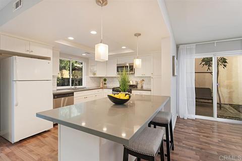 2476 Sonrisa Way, Oceanside, CA 92056 photo 9
