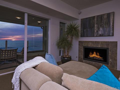 923 S Pacific St, Oceanside, CA 92054 photo 3
