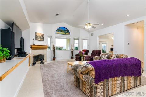 8906 Nelson Way, Escondido, CA 92026 photo 5