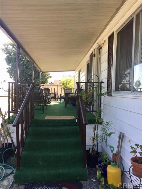 809 Olive Ave #19, Vista, CA 92083 photo 4