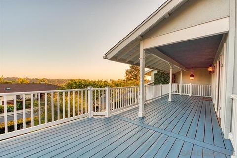 2310 La Paz St, Oceanside, CA 92054 photo 5