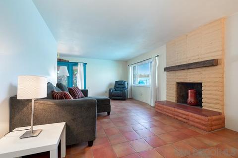 5820 Kelton Ave, La Mesa, CA 91942 photo 2